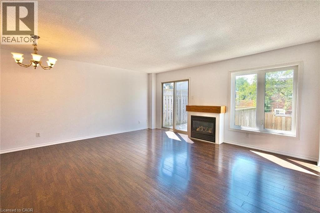 Single Family at 37- 230 BLACKHORNE Drive, Kitchener, Ontario - Photo 9 - RE/MAX Garden City Realty