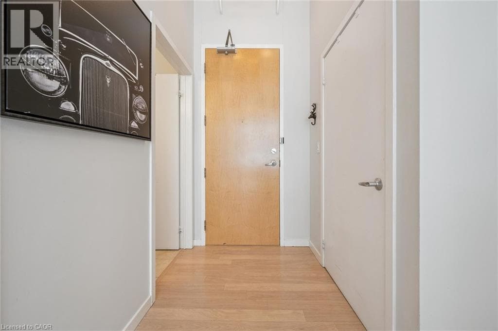 Single Family at 112- 410 KING W/S Street, Kitchener, Ontario - Photo 4 - RE/MAX Garden City Realty