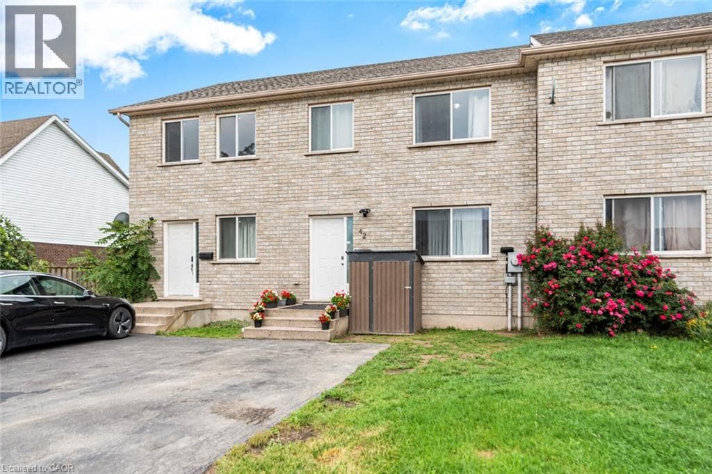 Single Family at 42 SATURN Road, Port Colborne, Ontario - Photo 2 - RE/MAX Garden City Realty