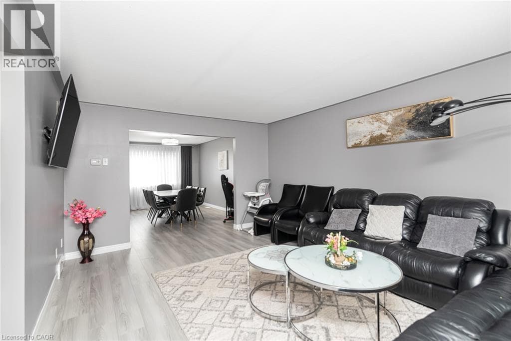 Single Family at 42 SATURN Road, Port Colborne, Ontario - Photo 7 - RE/MAX Garden City Realty