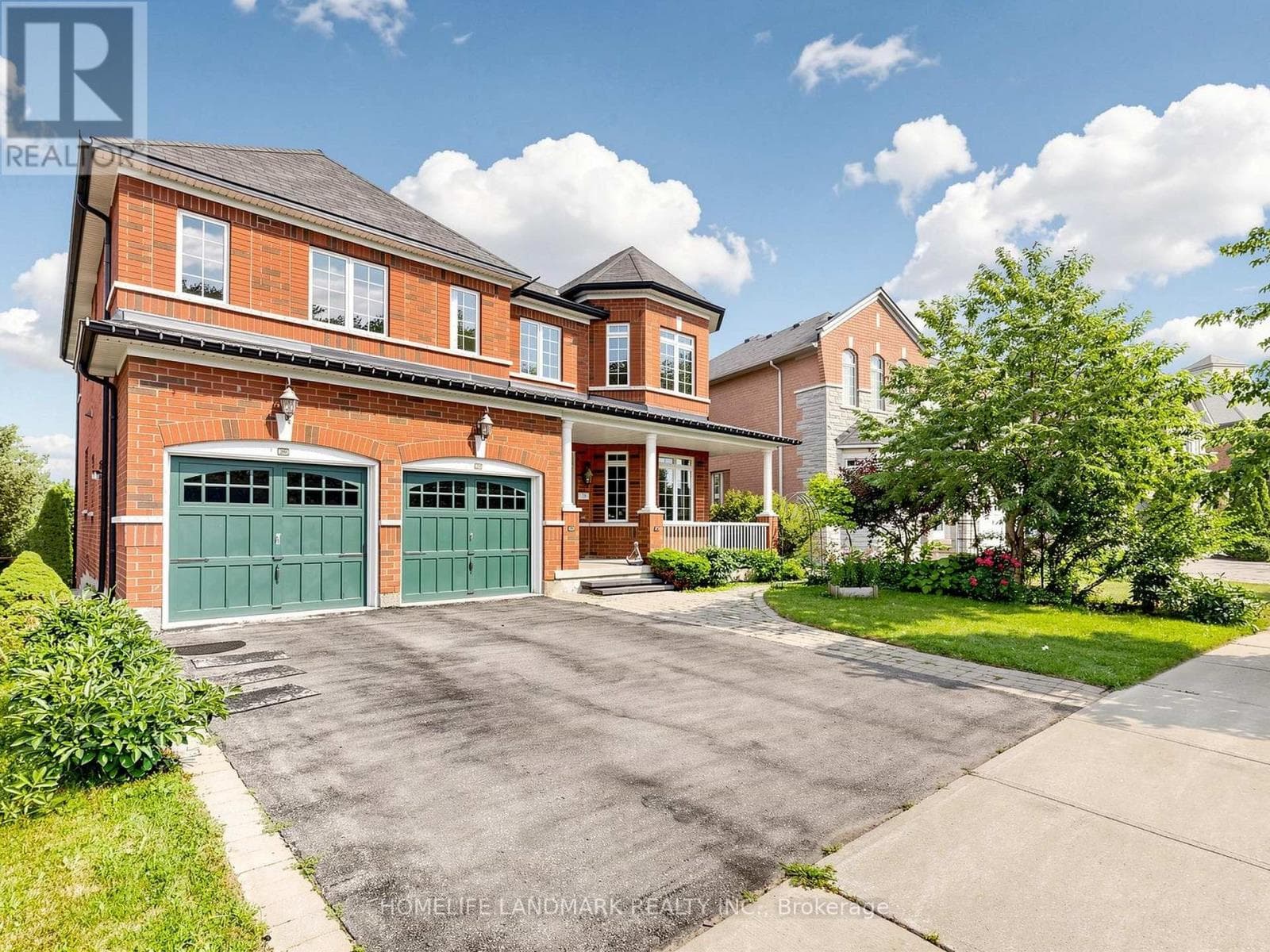 Single Family at 75 Pointon Street, Aurora, Ontario - Photo 6 - RE/MAX Garden City Realty