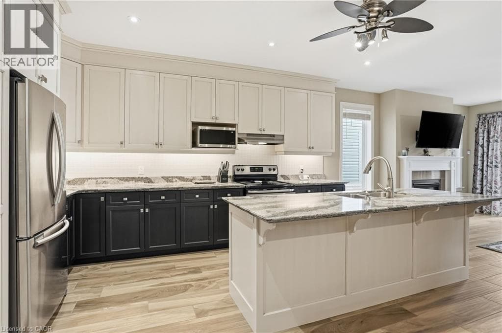 Single Family at 104 ANASTASIA Boulevard, West Lincoln, Ontario - Photo 6 - RE/MAX Garden City Realty