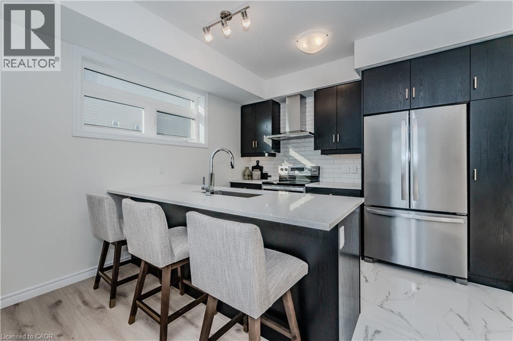 Single Family at 22 LOMOND Lane, Kitchener, Ontario - Photo 10 - RE/MAX Garden City Realty