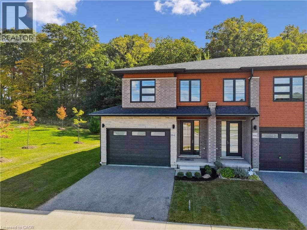 Single Family at 884 ROBERT FERRIE Drive, Kitchener, Ontario - Photo 3 - RE/MAX Garden City Realty