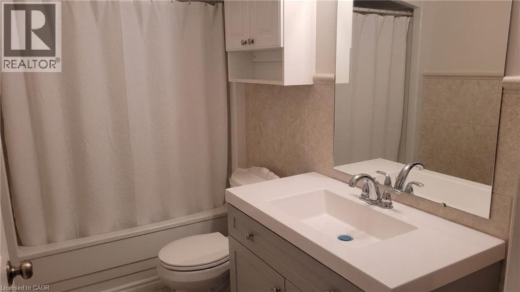 Single Family at 312- 565 GREENFIELD Avenue, Kitchener, Ontario - Photo 7 - RE/MAX Garden City Realty