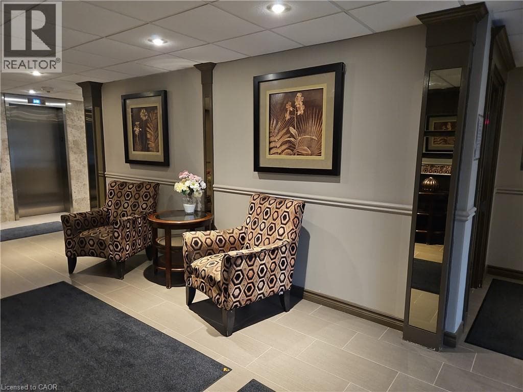 Single Family at 1511- 35 GREEN VALLEY Drive, Kitchener, Ontario - Photo 7 - RE/MAX Garden City Realty