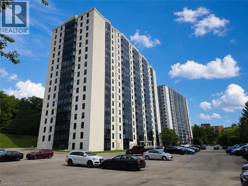 1511- 35 GREEN VALLEY Drive