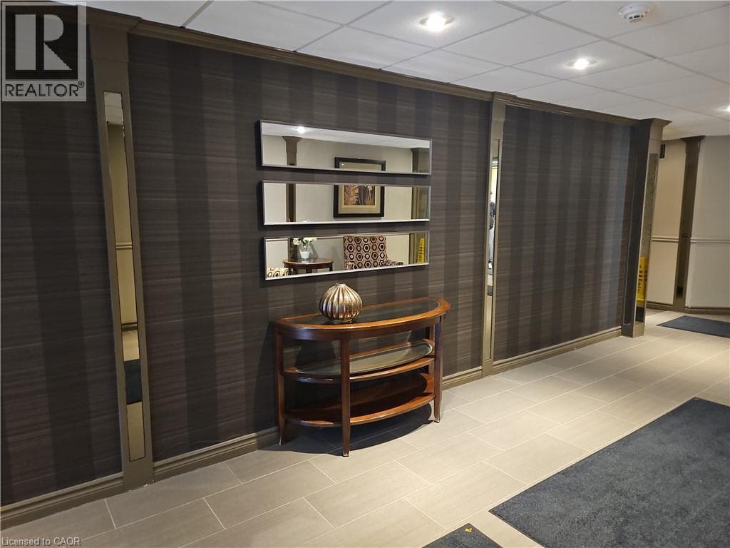Single Family at 1511- 35 GREEN VALLEY Drive, Kitchener, Ontario - Photo 8 - RE/MAX Garden City Realty