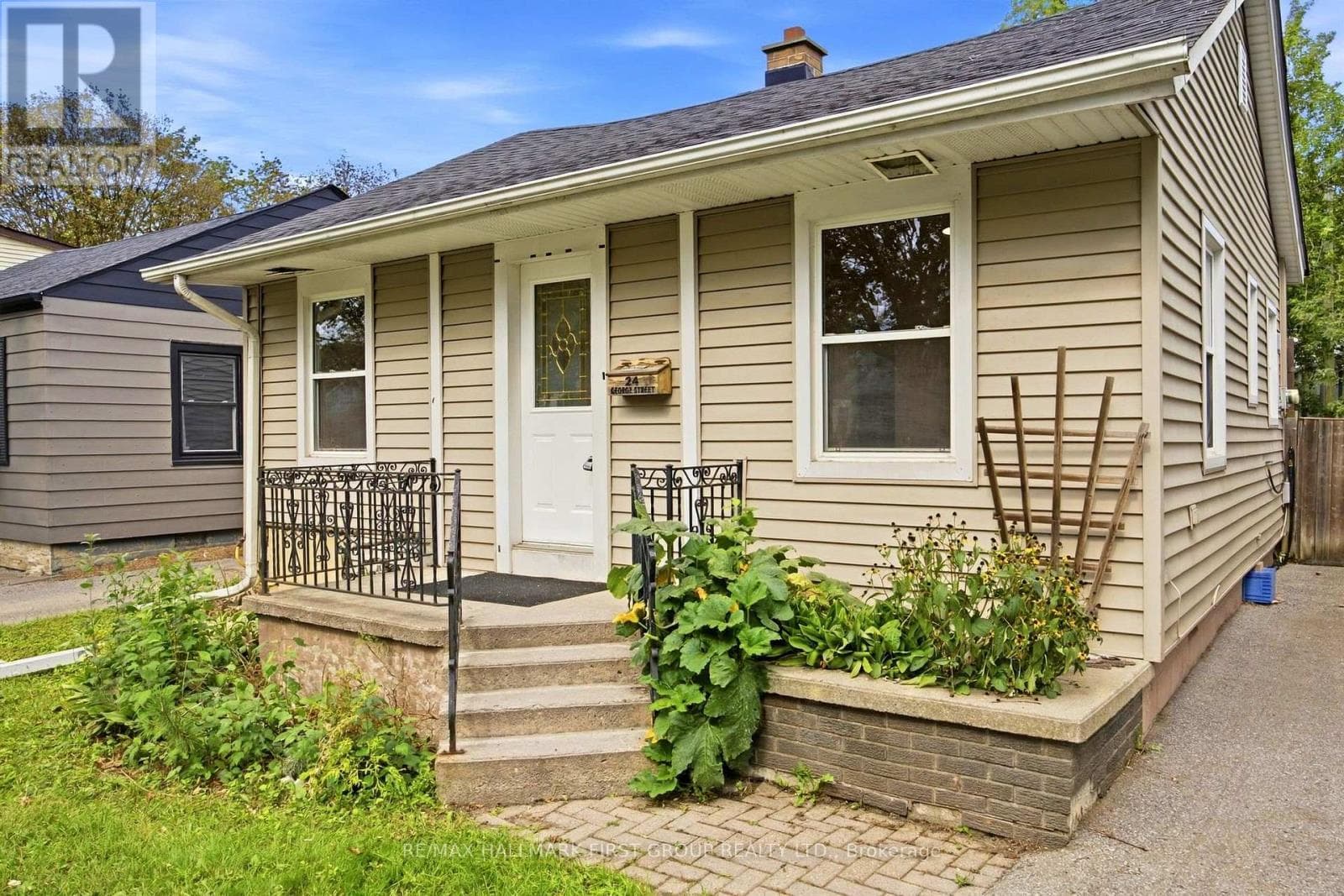 Single Family at 24 George Street, Ajax (Central), Ontario - Photo 3 - RE/MAX Garden City Realty