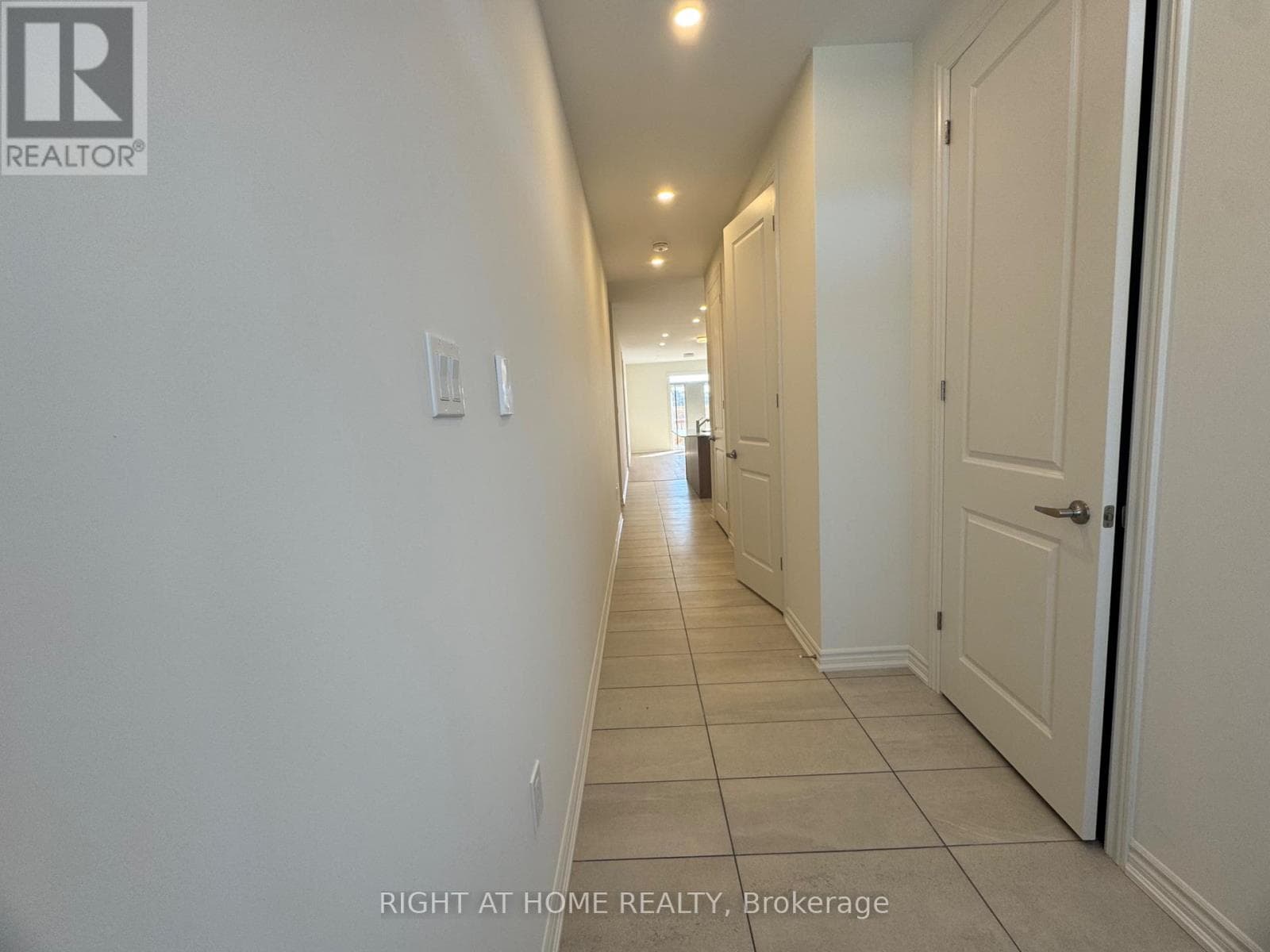 Multi-family at Main- 60 Debois Street, Kawartha Lakes (Lindsay), Ontario - Photo 7 - RE/MAX Garden City Realty