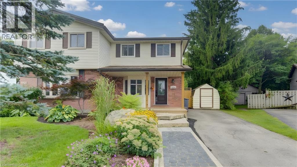Single Family at 309 MAYVIEW Crescent, Waterloo, Ontario - Photo 3 - RE/MAX Garden City Realty