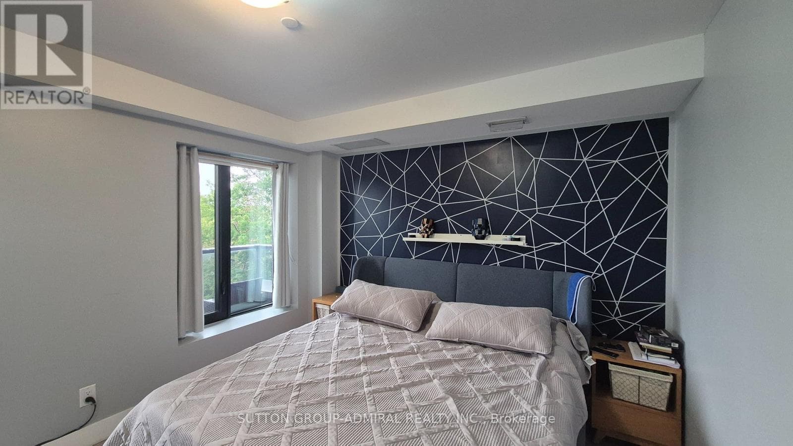 Single Family at 302- 293 Viewmount Avenue, Toronto (Yorkdale-Glen Park), Ontario - Photo 8 - RE/MAX Garden City Realty