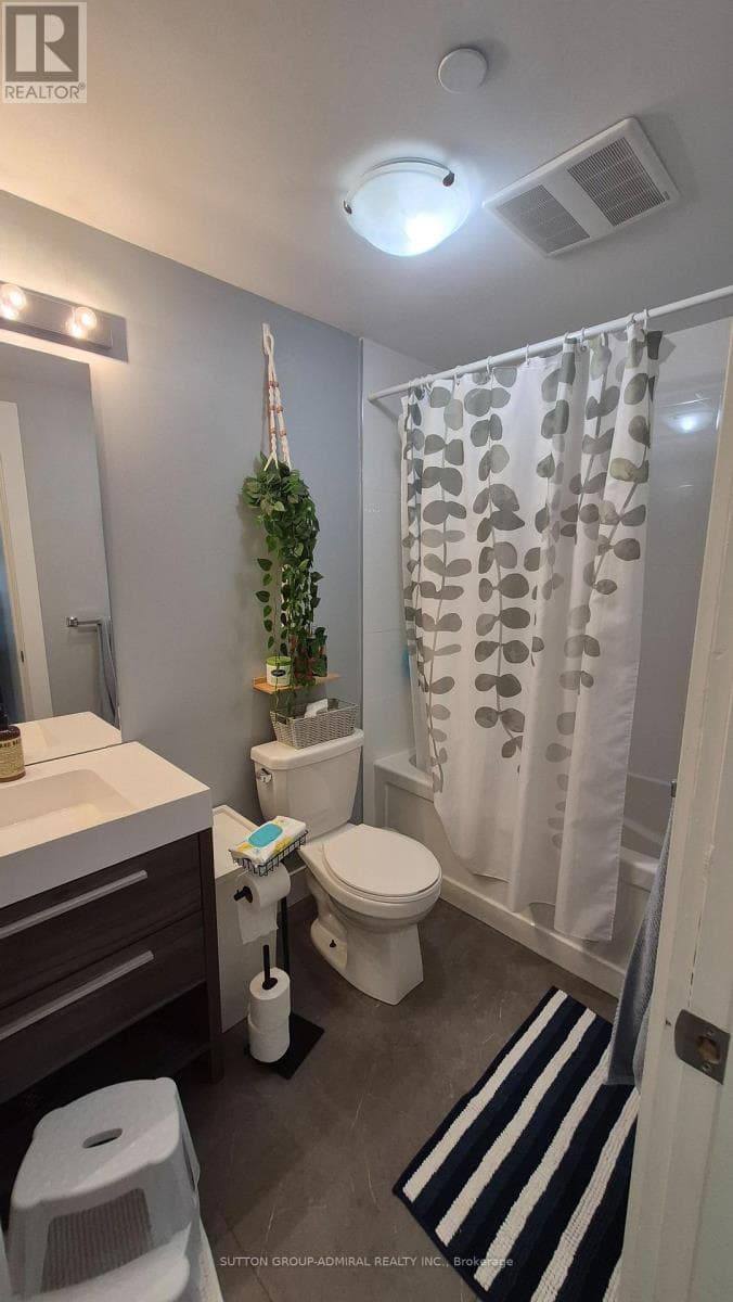 Single Family at 302- 293 Viewmount Avenue, Toronto (Yorkdale-Glen Park), Ontario - Photo 10 - RE/MAX Garden City Realty