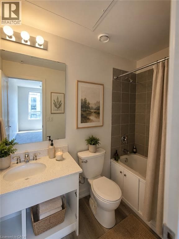 Single Family at 505- 255 NORTHFIELD Drive, Waterloo, Ontario - Photo 4 - RE/MAX Garden City Realty