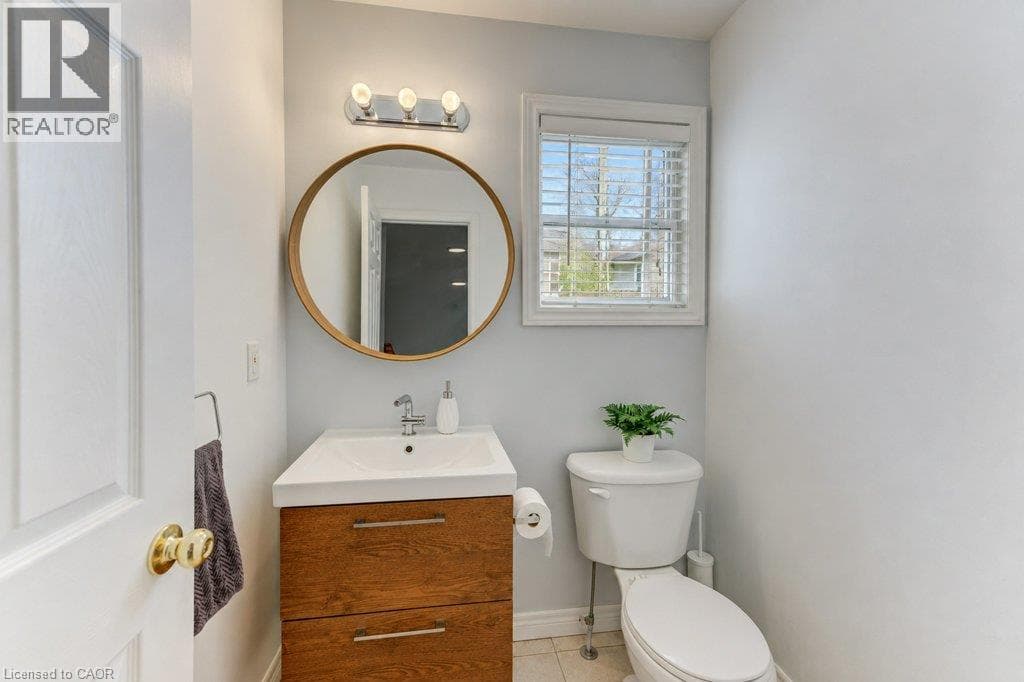 Single Family at 88 DECARO Crescent, Cambridge, Ontario - Photo 10 - RE/MAX Garden City Realty