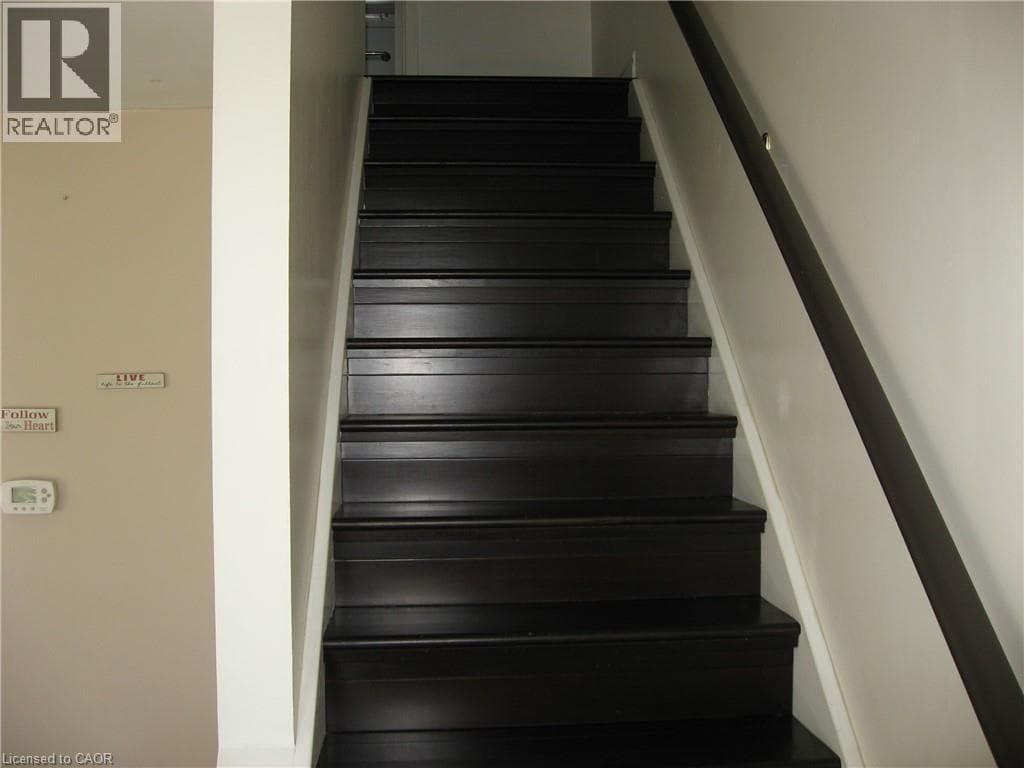Single Family at 124 AVALON Place, Kitchener, Ontario - Photo 10 - RE/MAX Garden City Realty