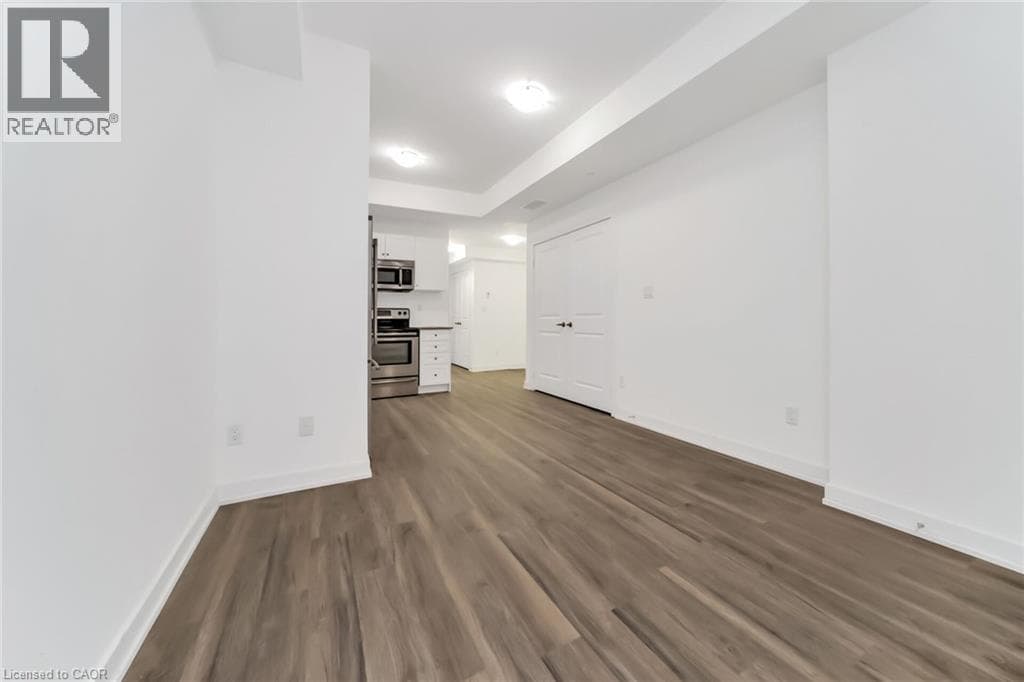 Single Family at 60- 60 WINSTON PARK Boulevard, Toronto, Ontario - Photo 5 - RE/MAX Garden City Realty