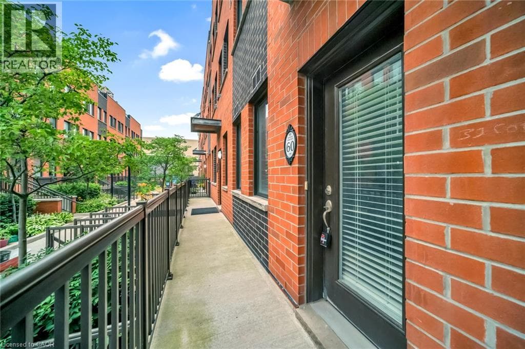 Single Family at 60- 60 WINSTON PARK Boulevard, Toronto, Ontario - Photo 3 - RE/MAX Garden City Realty
