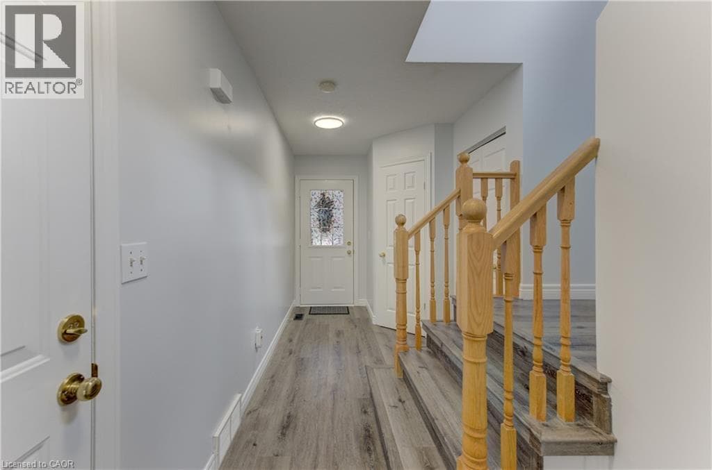 Single Family at 612 BRANDENBURG Boulevard, Waterloo, Ontario - Photo 9 - RE/MAX Garden City Realty