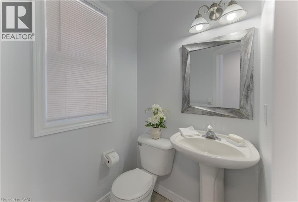 Single Family at 612 BRANDENBURG Boulevard, Waterloo, Ontario - Photo 10 - RE/MAX Garden City Realty