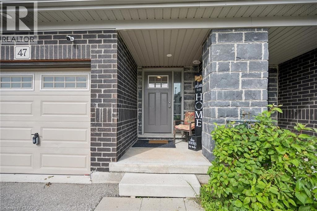 Single Family at 47- 135 HARDCASTLE Drive, Cambridge, Ontario - Photo 6 - RE/MAX Garden City Realty