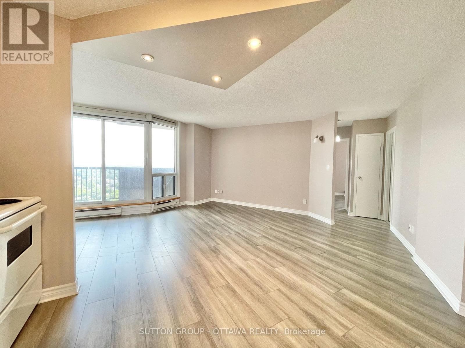 Single Family at 1908- 900 Dynes Road, Ottawa, Ontario - Photo 4 - RE/MAX Garden City Realty