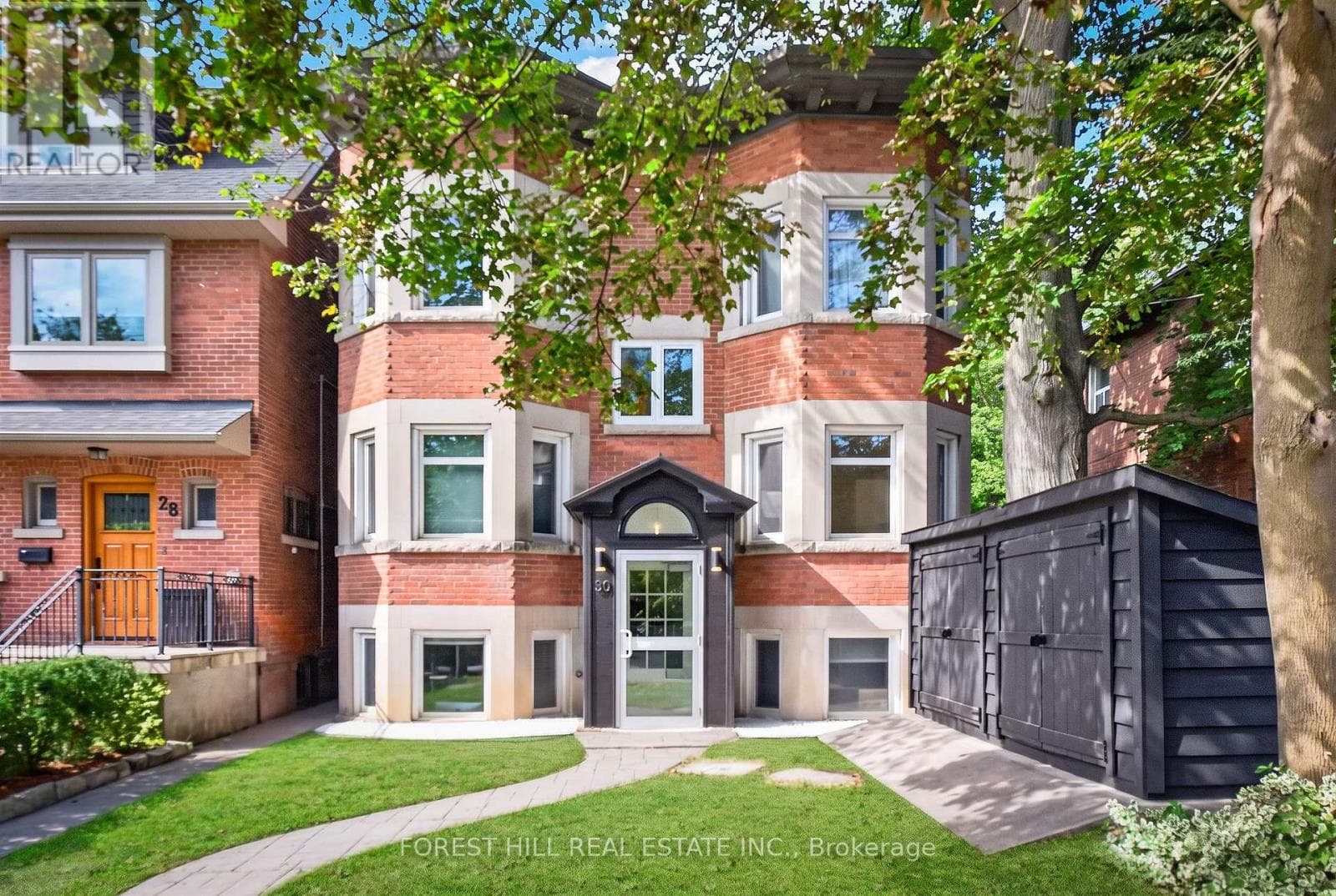D- 30 Pinewood Avenue