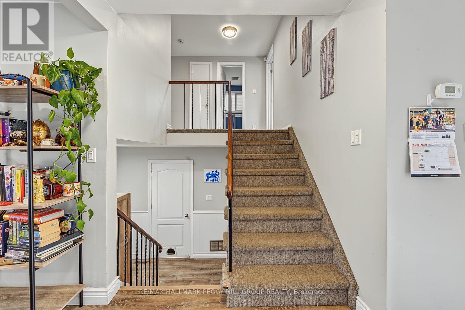Single Family at Upper- 9 Baker Crescent, Barrie (Cundles East), Ontario - Photo 9 - RE/MAX Garden City Realty