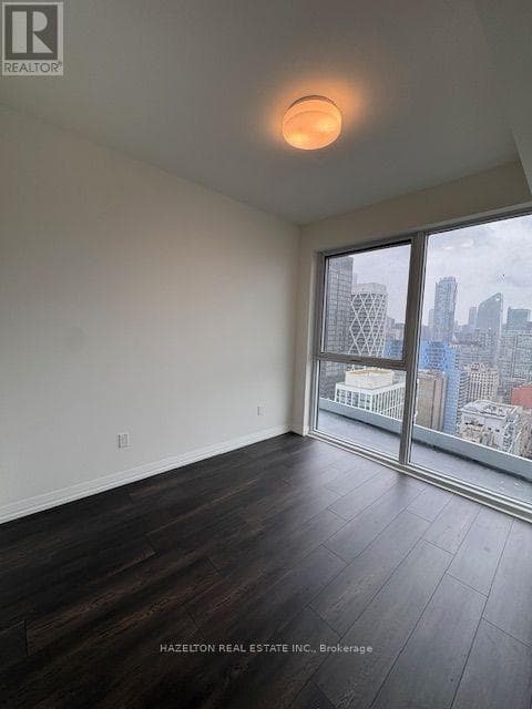 Single Family at 2710- 280 Dundas Street, Toronto (Kensington-Chinatown), Ontario - Photo 7 - RE/MAX Garden City Realty