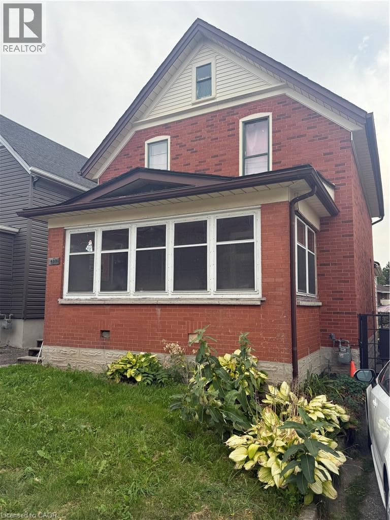 429 PARK Street