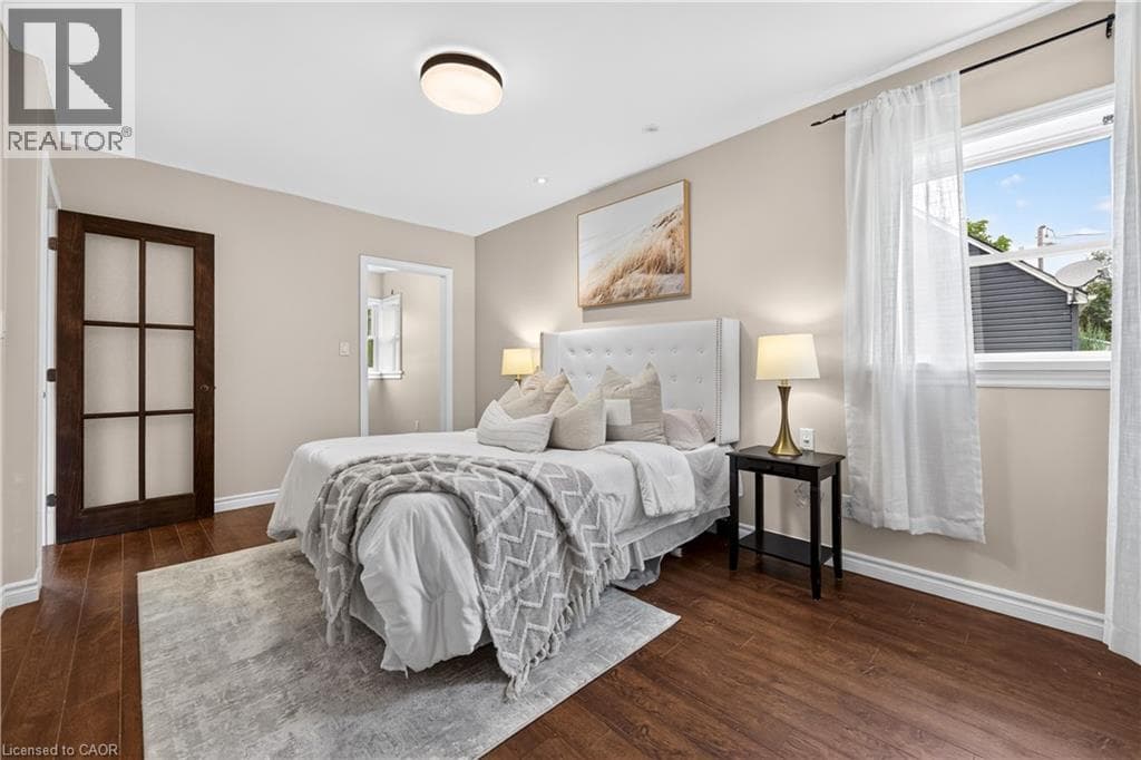 Single Family at 176 AVALON Place, Kitchener, Ontario - Photo 4 - RE/MAX Garden City Realty