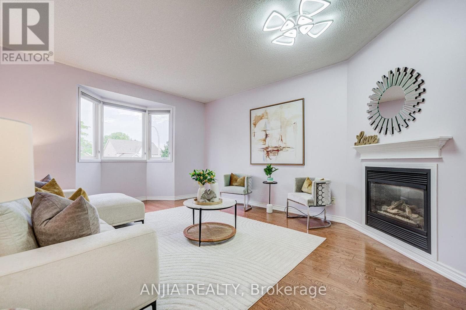 Single Family at 7 Allayden Drive, Whitby (Lynde Creek), Ontario - Photo 10 - RE/MAX Garden City Realty