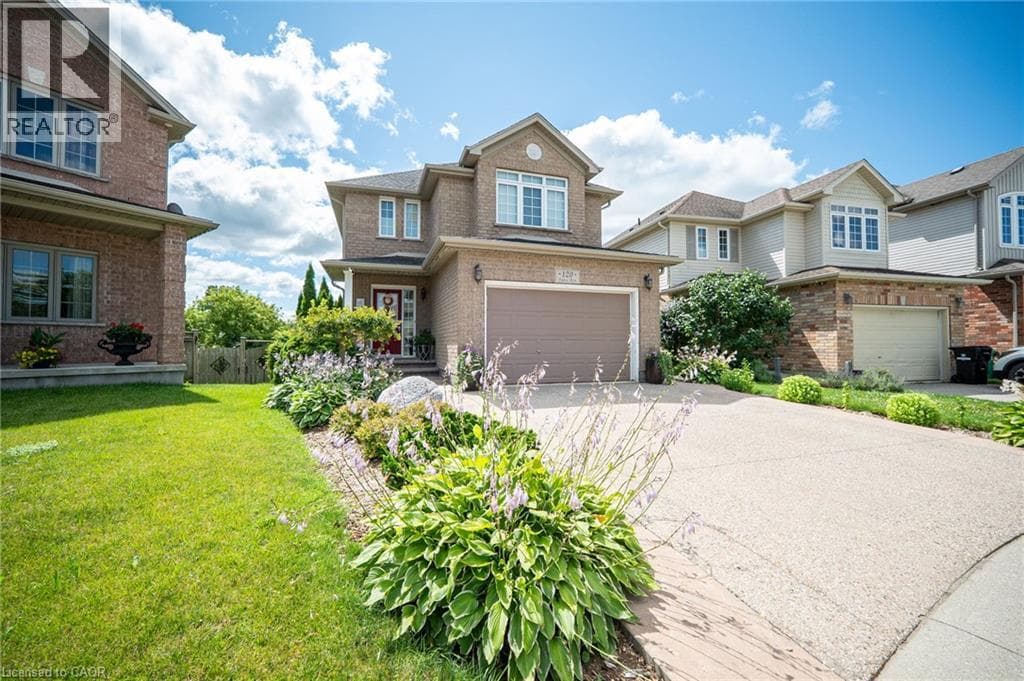 Single Family at 120 YATES Avenue, Cambridge, Ontario - Photo 2 - RE/MAX Garden City Realty
