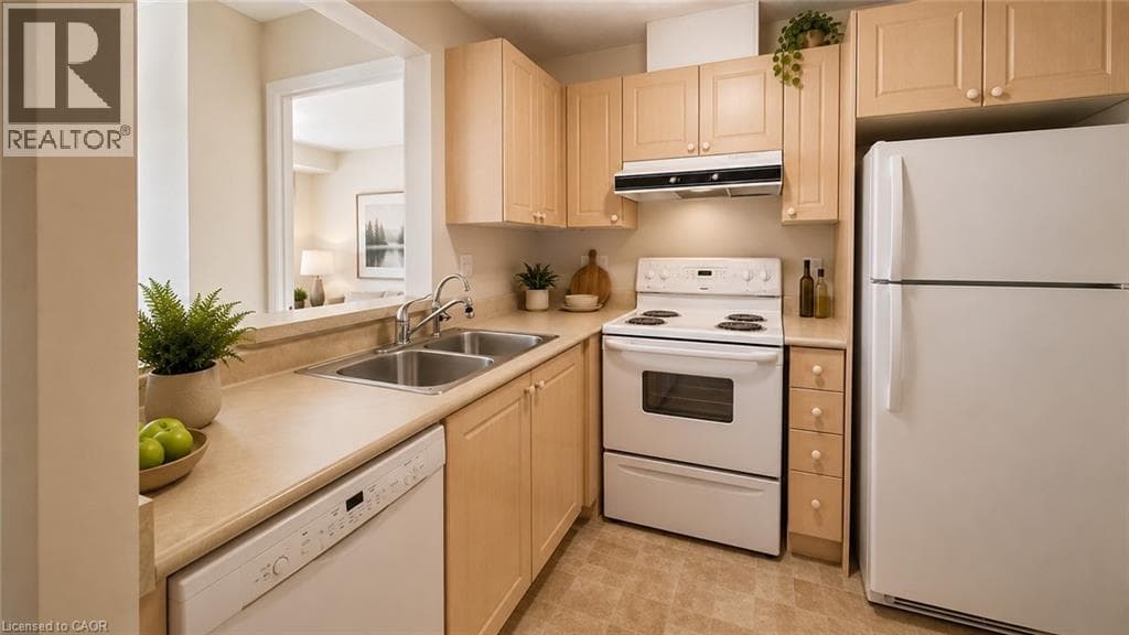 Single Family at 404- 20 ST. GEORGE Street, Kitchener, Ontario - Photo 10 - RE/MAX Garden City Realty