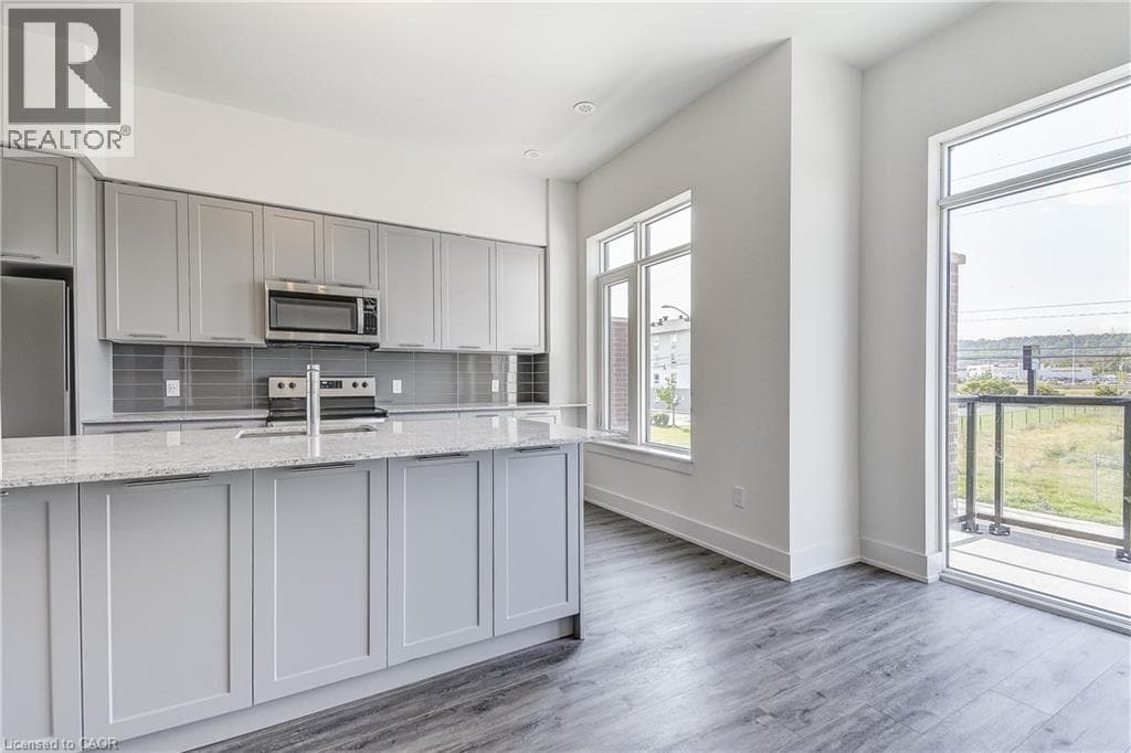 Single Family at 58 WINDWARD Drive, Grimsby, Ontario - Photo 10 - RE/MAX Garden City Realty