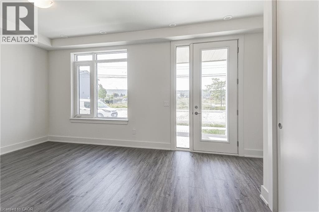 Single Family at 58 WINDWARD Drive, Grimsby, Ontario - Photo 6 - RE/MAX Garden City Realty