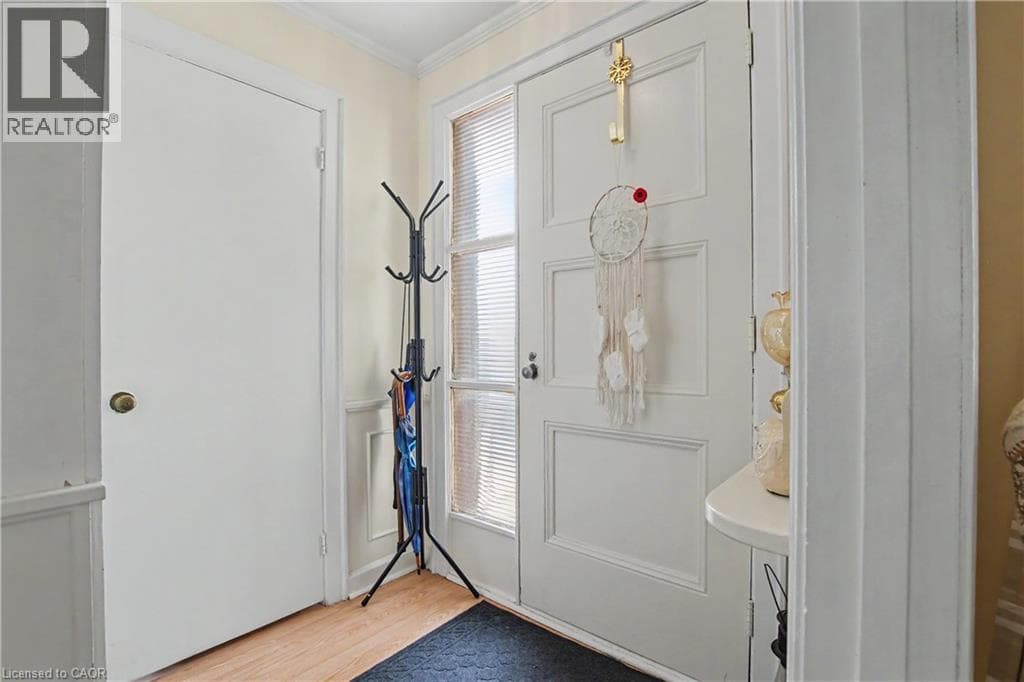 Single Family at 39 HENRY Street, Cambridge, Ontario - Photo 3 - RE/MAX Garden City Realty