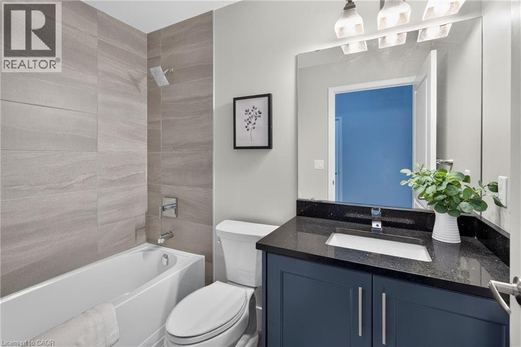 Single Family at 1807- 144 PARK Street, Waterloo, Ontario - Photo 10 - RE/MAX Garden City Realty