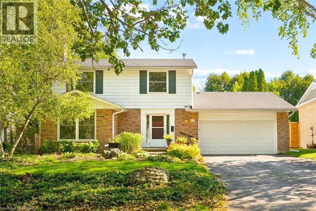 Single Family at 351 CRAIGLEITH Drive, Waterloo, Ontario - Photo 3 - RE/MAX Garden City Realty
