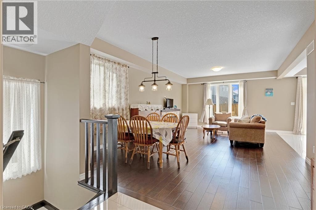 Single Family at 621 SUNDEW Drive, Waterloo, Ontario - Photo 8 - RE/MAX Garden City Realty