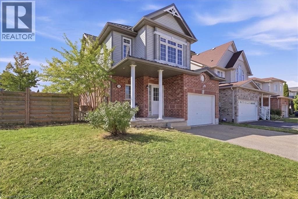 Single Family at 430 MOUNTAIN LAUREL Crescent, Kitchener, Ontario - Photo 2 - RE/MAX Garden City Realty