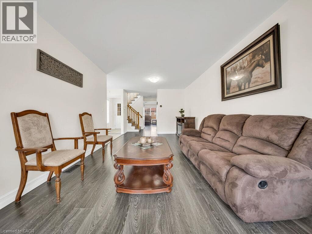 Single Family at 39 BAINTREE Way, Cambridge, Ontario - Photo 7 - RE/MAX Garden City Realty