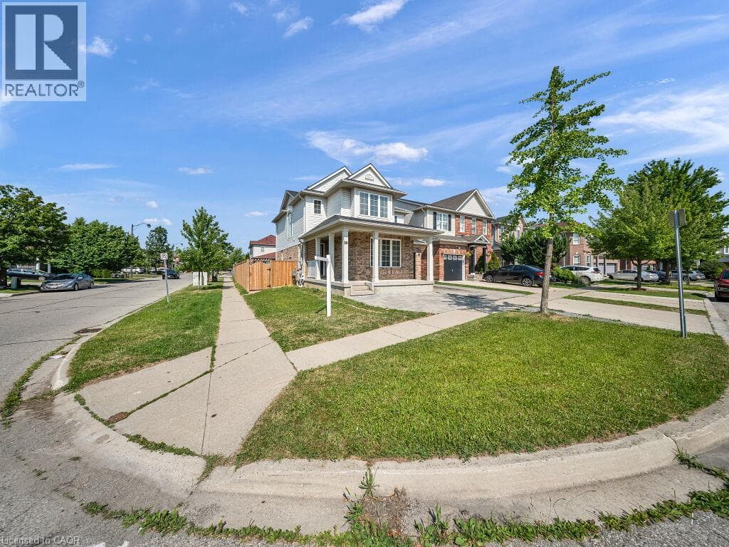 Single Family at 39 BAINTREE Way, Cambridge, Ontario - Photo 3 - RE/MAX Garden City Realty