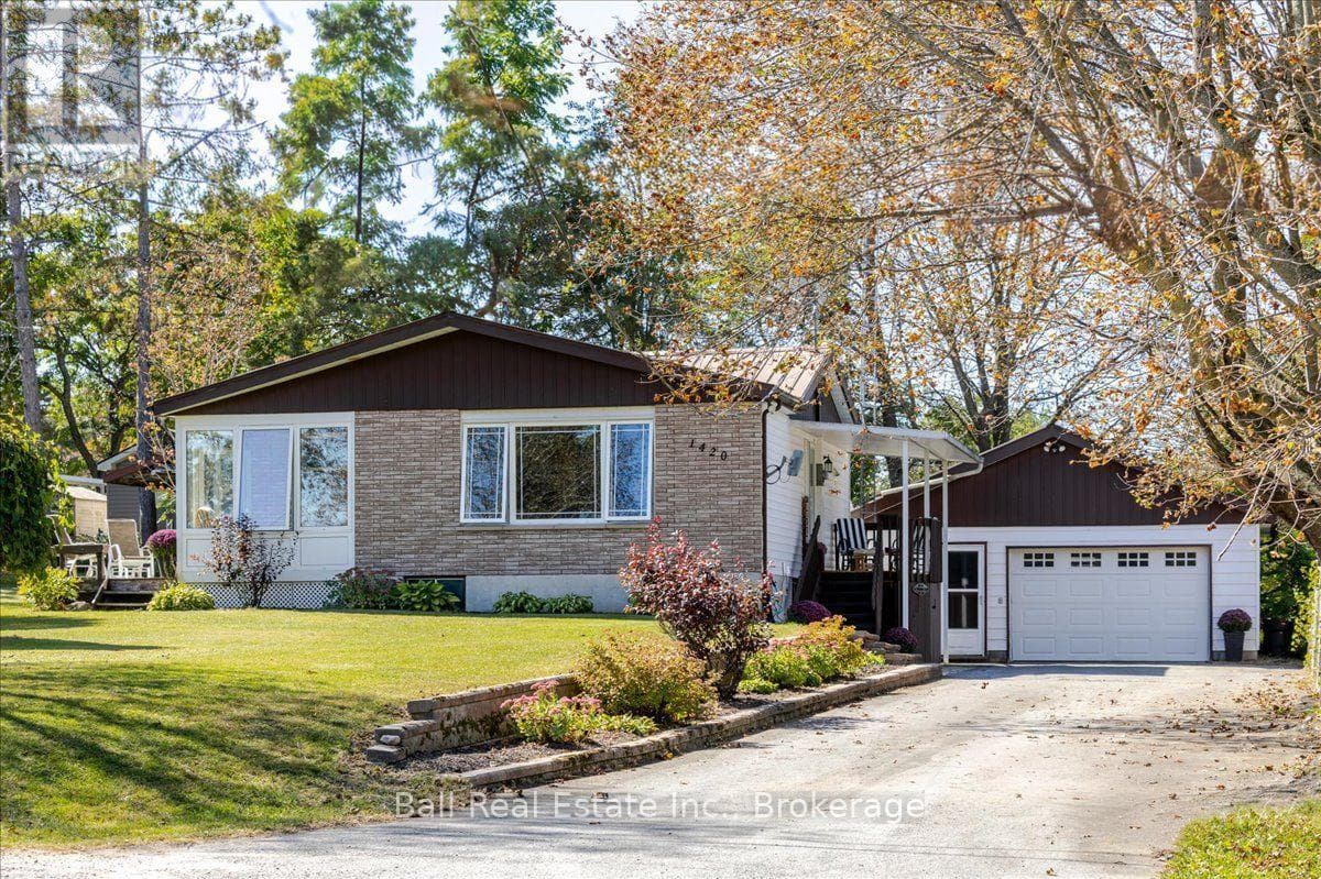 1420 Eastview Drive