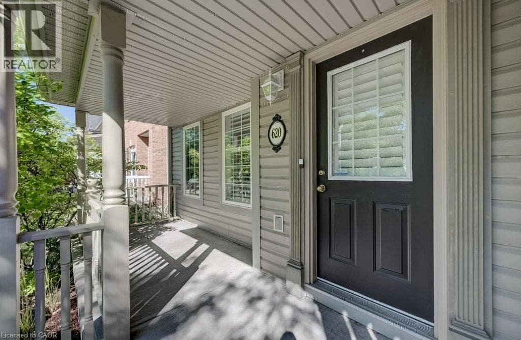 Single Family at 620 NEW BEDFORD Drive, Waterloo, Ontario - Photo 5 - RE/MAX Garden City Realty
