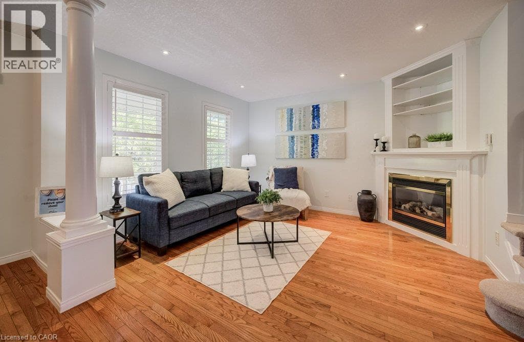 Single Family at 620 NEW BEDFORD Drive, Waterloo, Ontario - Photo 8 - RE/MAX Garden City Realty