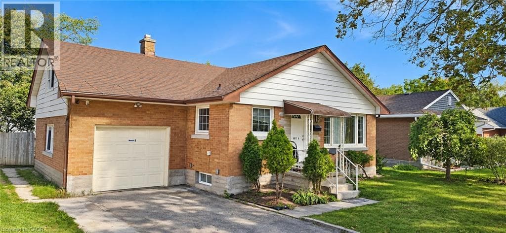 107 ELGIN Crescent