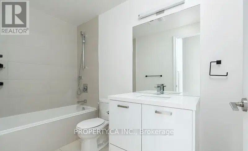 Single Family at 301- 608 Richmond Street, Toronto (Kensington-Chinatown), Ontario - Photo 6 - RE/MAX Garden City Realty