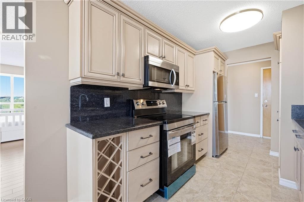 Single Family at 611- 55 BLUE SPRINGS Drive, Waterloo, Ontario - Photo 9 - RE/MAX Garden City Realty