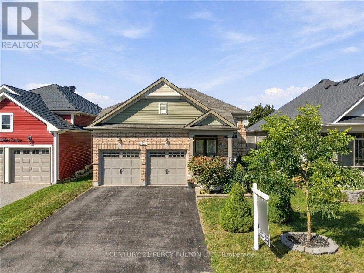 111 White Drive